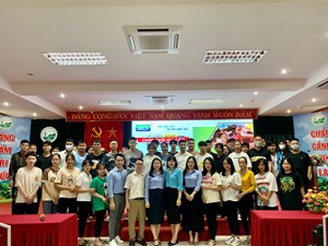 Seminar “Một số bệnh mới nổi trong chăn nuôi gia cầm giai đoạn 2020 – 2022” của đại diện Công ty Cổ phần Thú y xanh Việt Nam